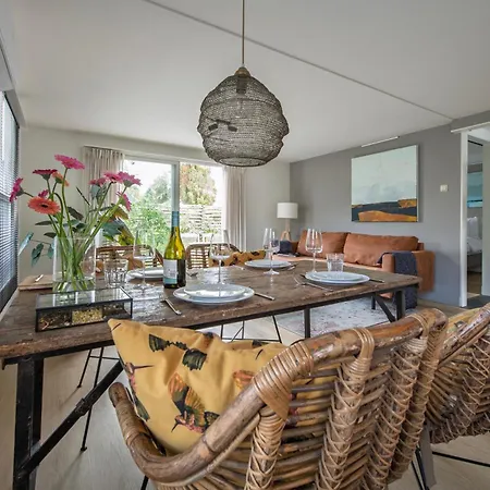 31, Ruimtelijk - Airco - Prive Parkeren - - Recreational Only Шале *