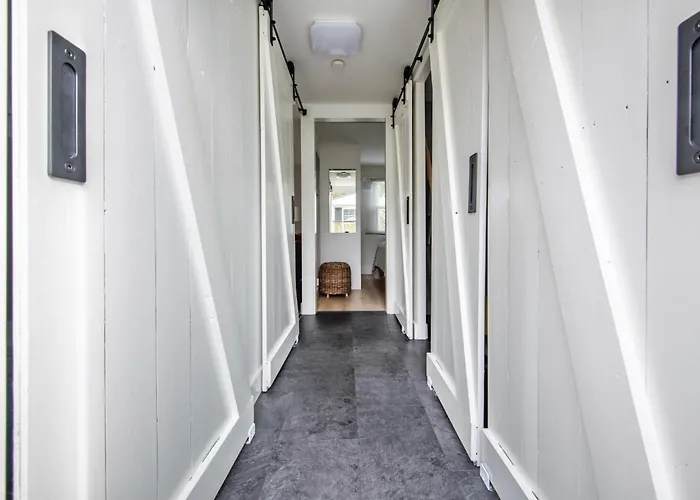 31, Ruimtelijk - Airco - Prive Parkeren - - Recreational Only Σαλέ *