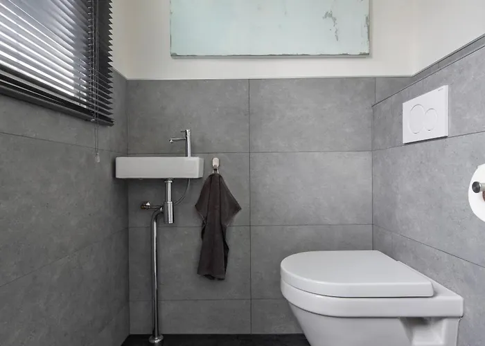 Chalet 31, Ruimtelijk - Airco - Prive Parkeren - - Recreational Only *